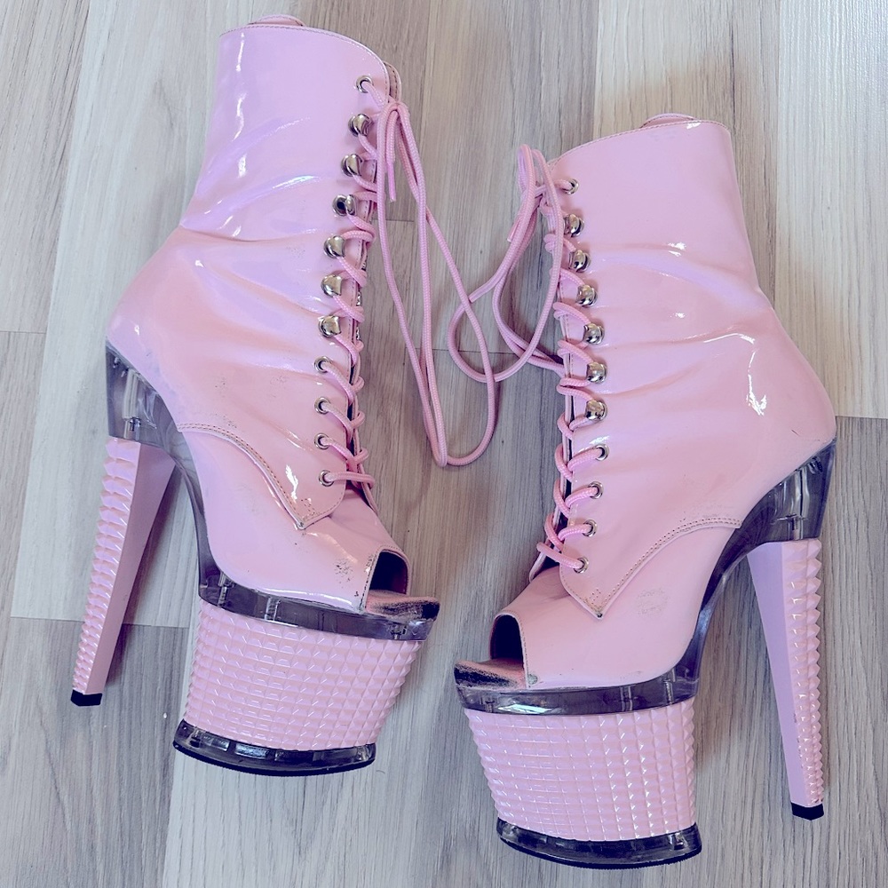 Pleaser size 6 peep toe booties with box